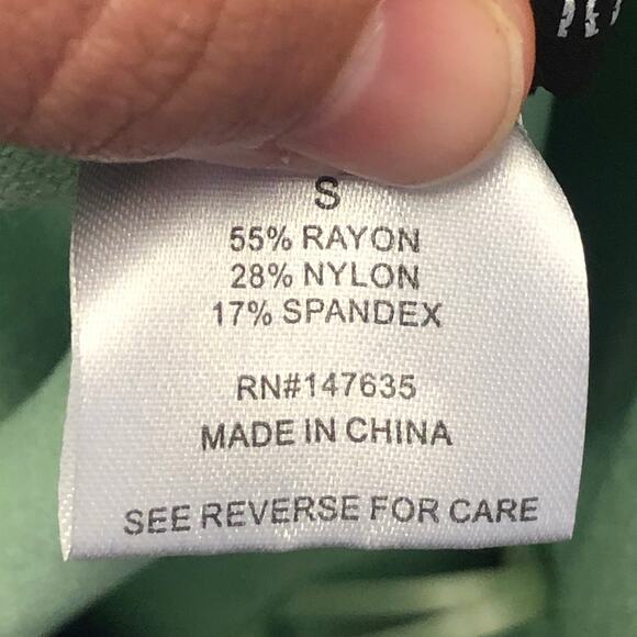 Romeo & Juliet Couture Pastel Green A-Line Skater Skirt Size Small - Picture 8 of 11